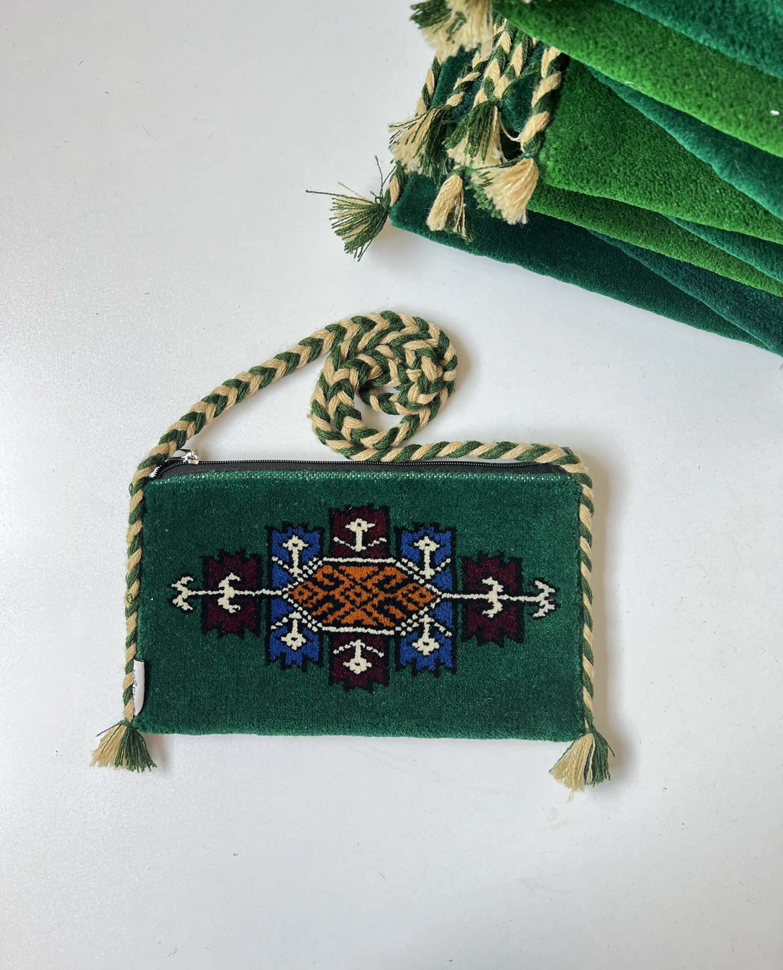 Qafaseh Gol carpet bag · Green