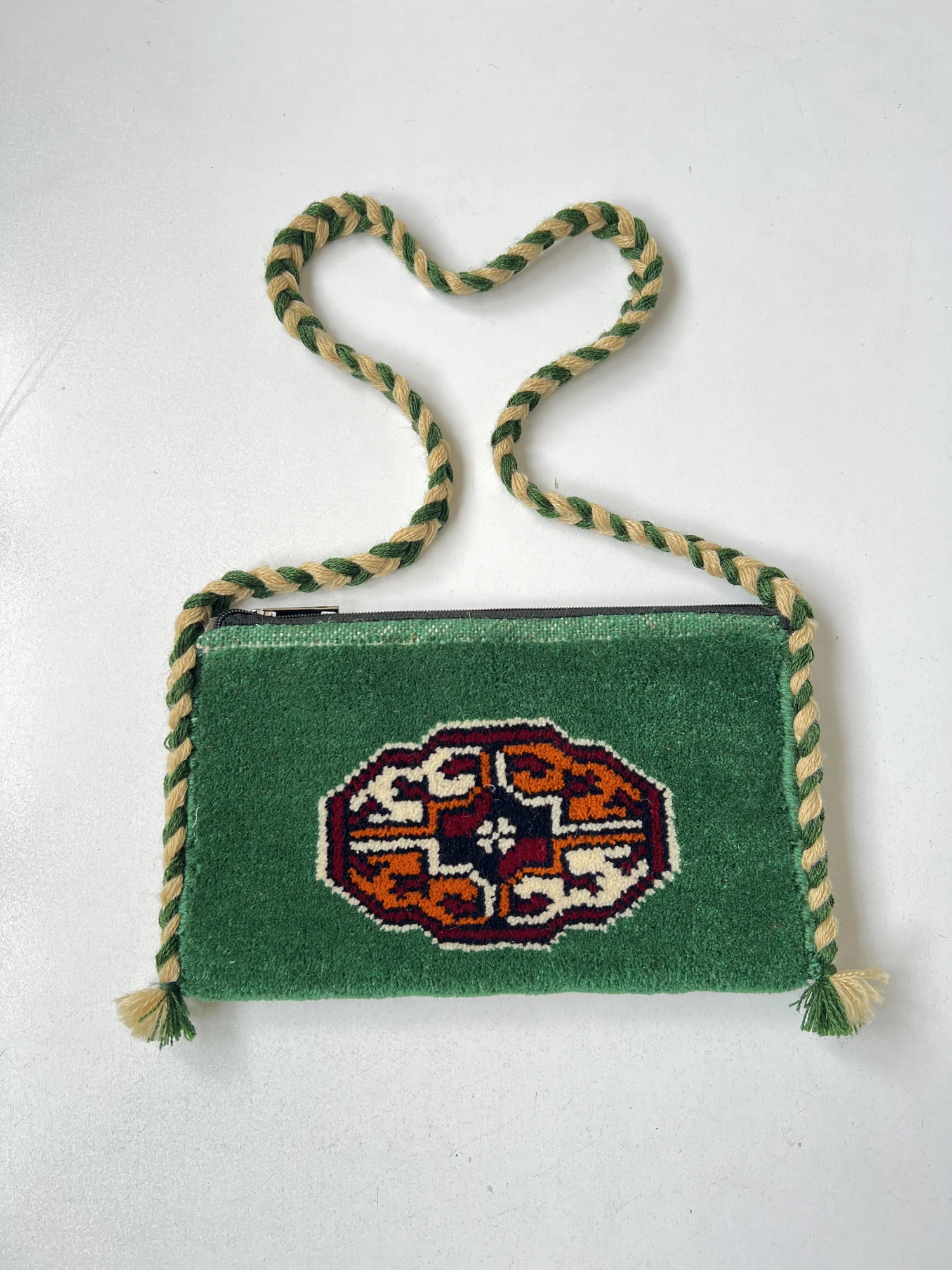 Mari Gol carpet bag · Green